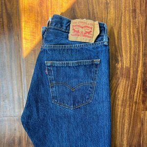 Levi 501 35x32 jeans